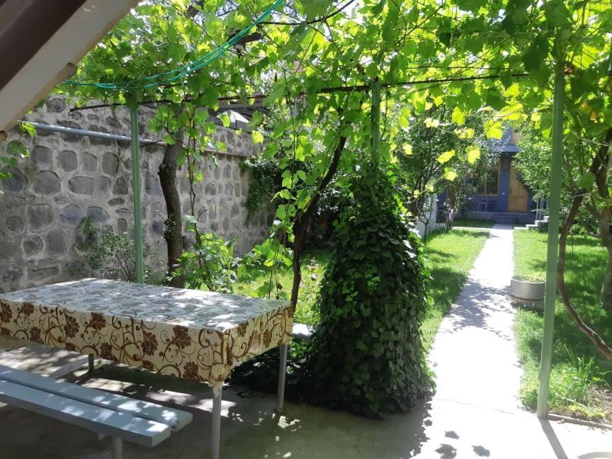 Andranik B&B Goris Exterior foto
